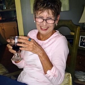 Meet your Posher, Joy